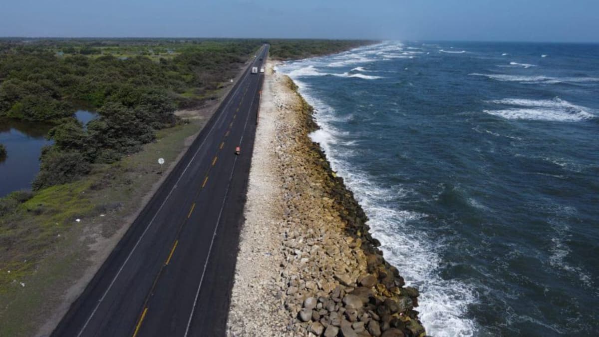 Abelardo De La Espriella replantea la vía Ciénaga-Barranquilla y anuncia la "Vía Milagro", un proyecto que unirá movilidad y recuperación ambiental