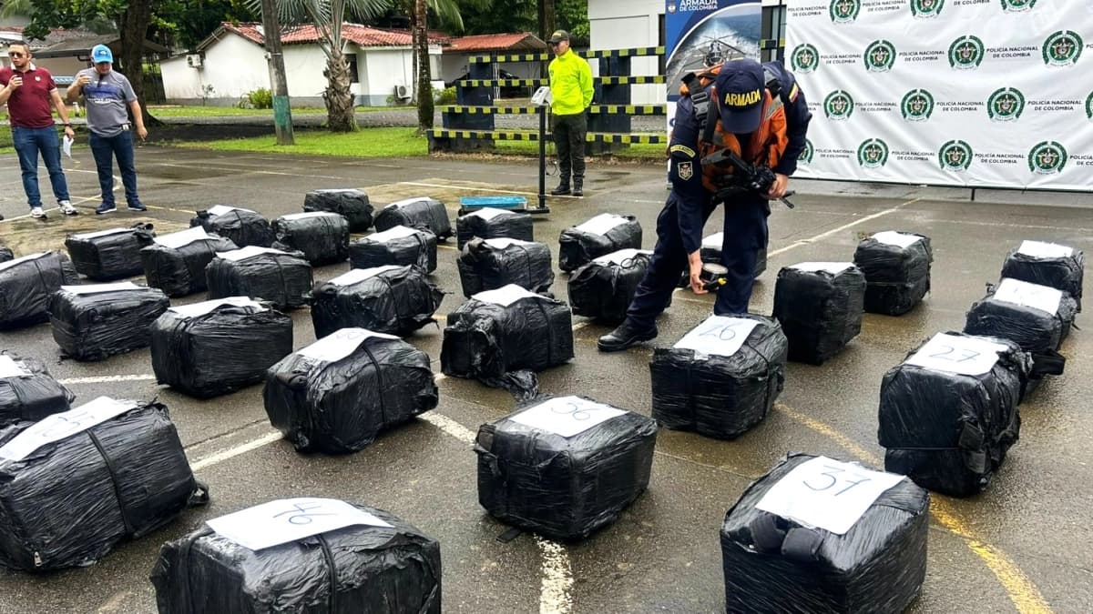 Golpe al narcotráfico en el Golfo de Urabá: incautan más de una tonelada de cocaína que tenía como destino las calles y bares de Europa