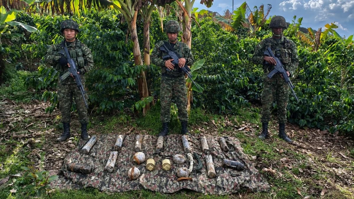 Caen drones bomba y un explosivista de las disidencias de las Farc en Briceño: golpe frontal al aparato explosivo del Frente 36